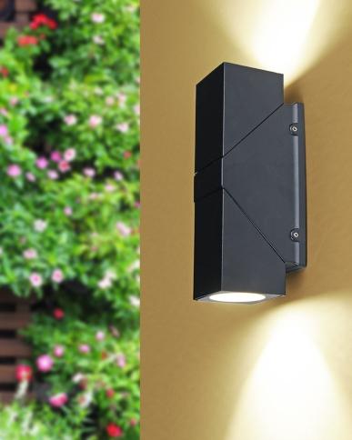 AURA Outdoor Up & Down Wall Light – Black, 22 cm (14W, Warm White 3000K) – lit, up and down beams